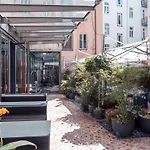 Hotel Bleibtreu By Golden Tulip 4*