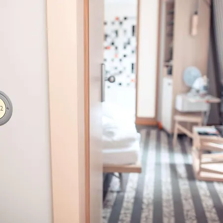 ブライブトロイ バイ ゴールデン チューリップ ホテル ベルリン