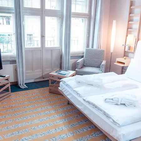Hotel Bleibtreu By Golden Tulip