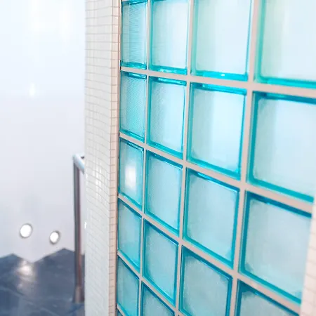 ブライブトロイ バイ ゴールデン チューリップ ホテル ベルリン