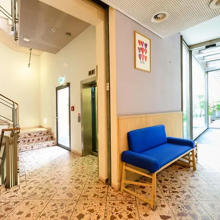 Bleibtreu By Golden Tulip 4*