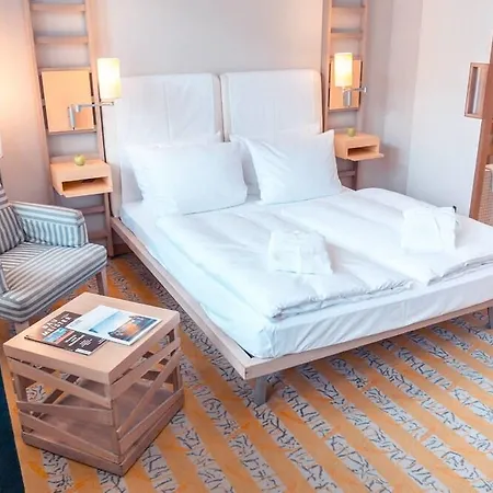 Bleibtreu By Golden Tulip Hotel Berlino