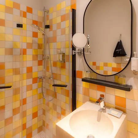 Bleibtreu By Golden Tulip 4*