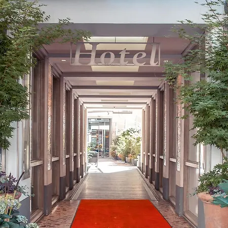 Bleibtreu By Golden Tulip Berlín
