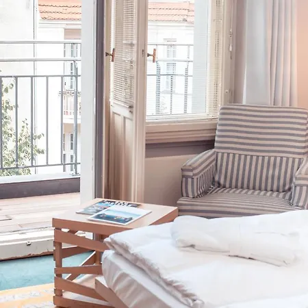 ブライブトロイ バイ ゴールデン チューリップ