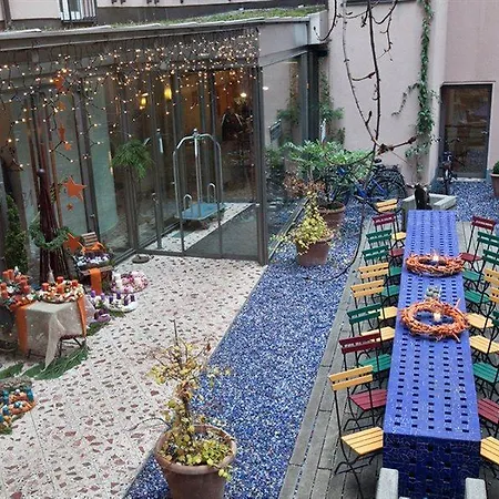 ホテル ブライブトロイ バイ ゴールデン チューリップ 4*