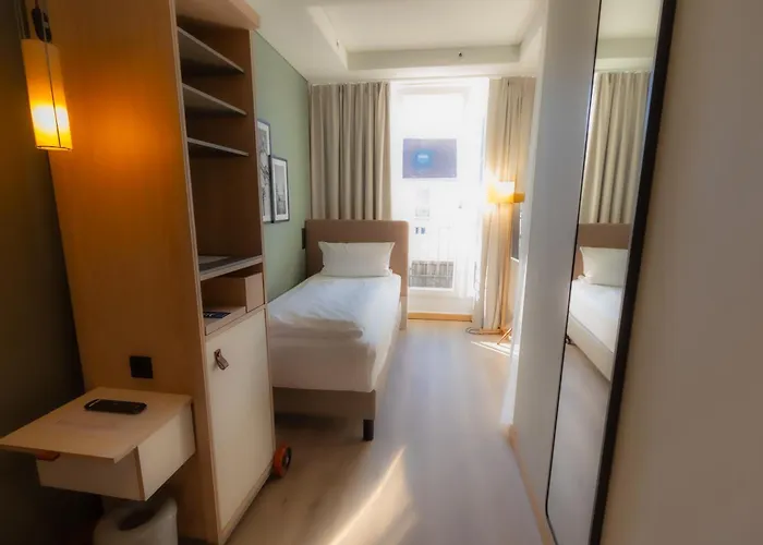 Bleibtreu By Golden Tulip 4* Berlin