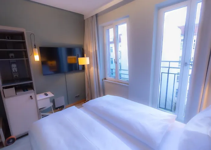 Bleibtreu By Golden Tulip 4*