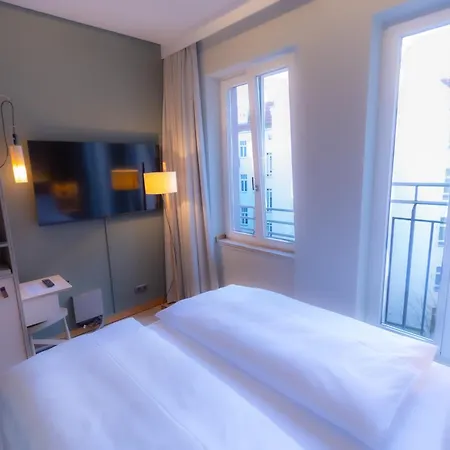 Bleibtreu By Golden Tulip 4*