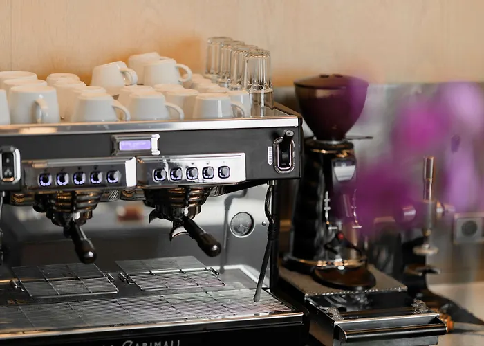 Hotel Bleibtreu By Golden Tulip 4*